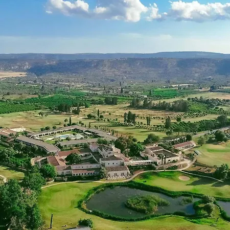 Borgo Di Luce I Monasteri Golf Resort&spa Hotel